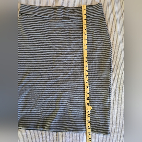 Toad&Co Paseo Ponte Knit Striped Pencil Skirt Pull-On Stretch Zip Pocket Size L - Picture 5 of 6